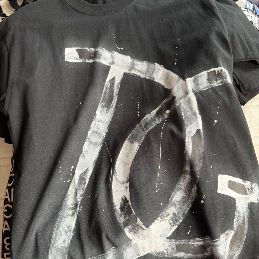 Dolce & Gabbana Black and White Short Sleeve Tee